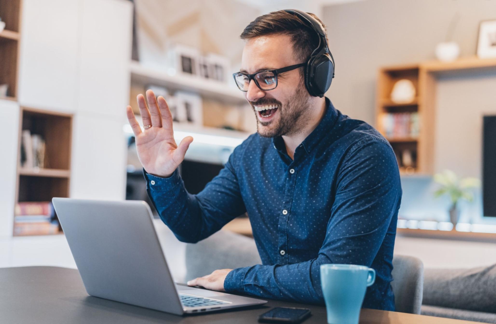 Detailed market chart analysis showing real historical volatility patterns